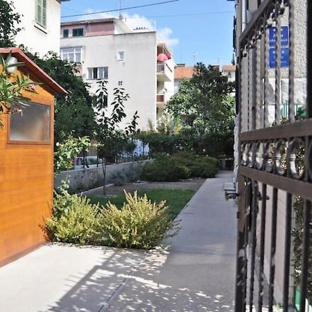 Apartment Lina Deluxe Спліт Екстер'єр фото