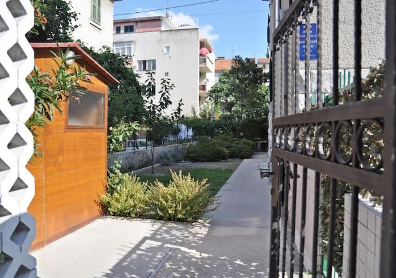 Apartment Lina Deluxe Спліт Екстер'єр фото