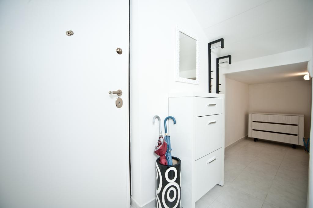 Apartment Lina Deluxe Спліт Номер фото